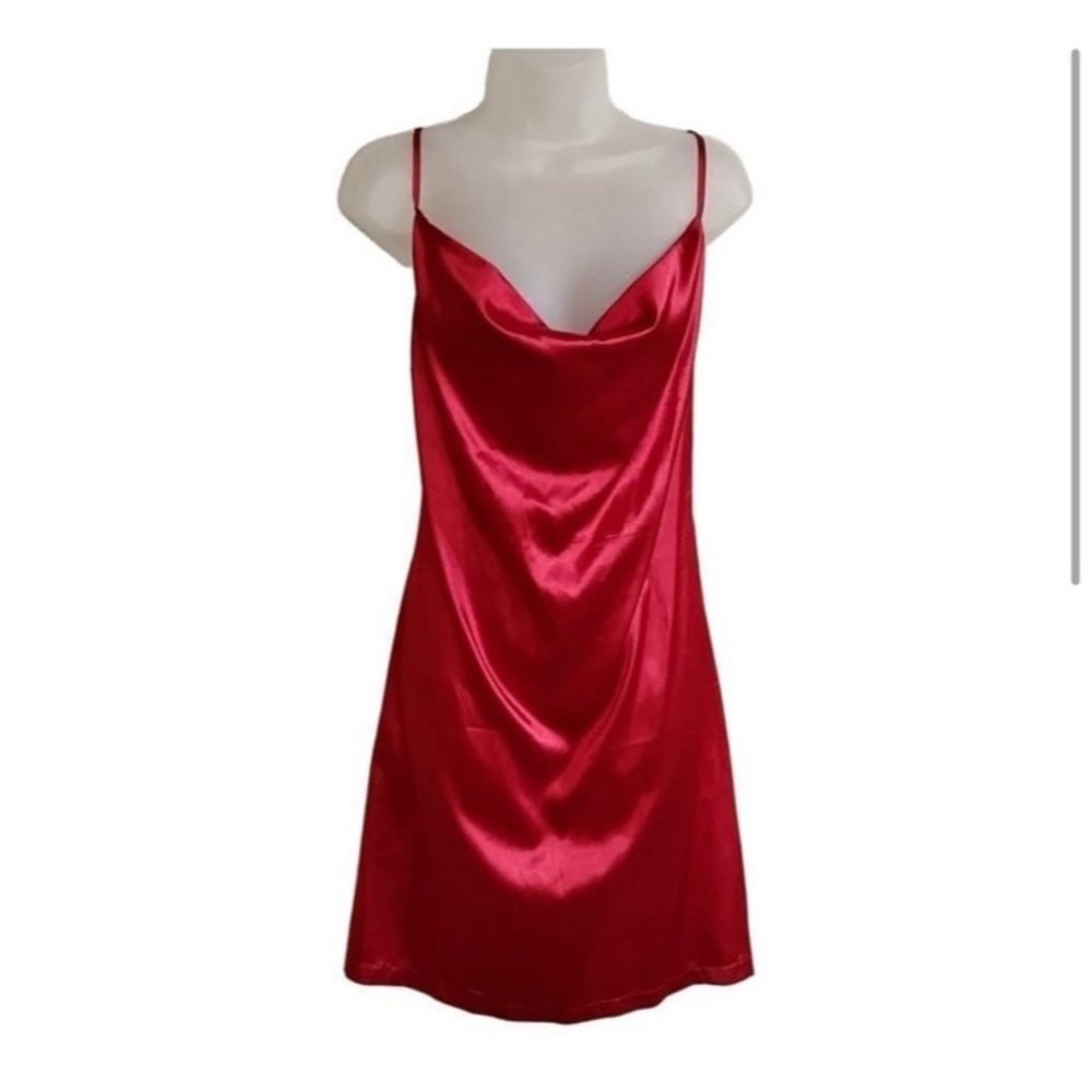 NEW•ROMWE silky slinky red Slip dress Lg - Picture 3 of 11